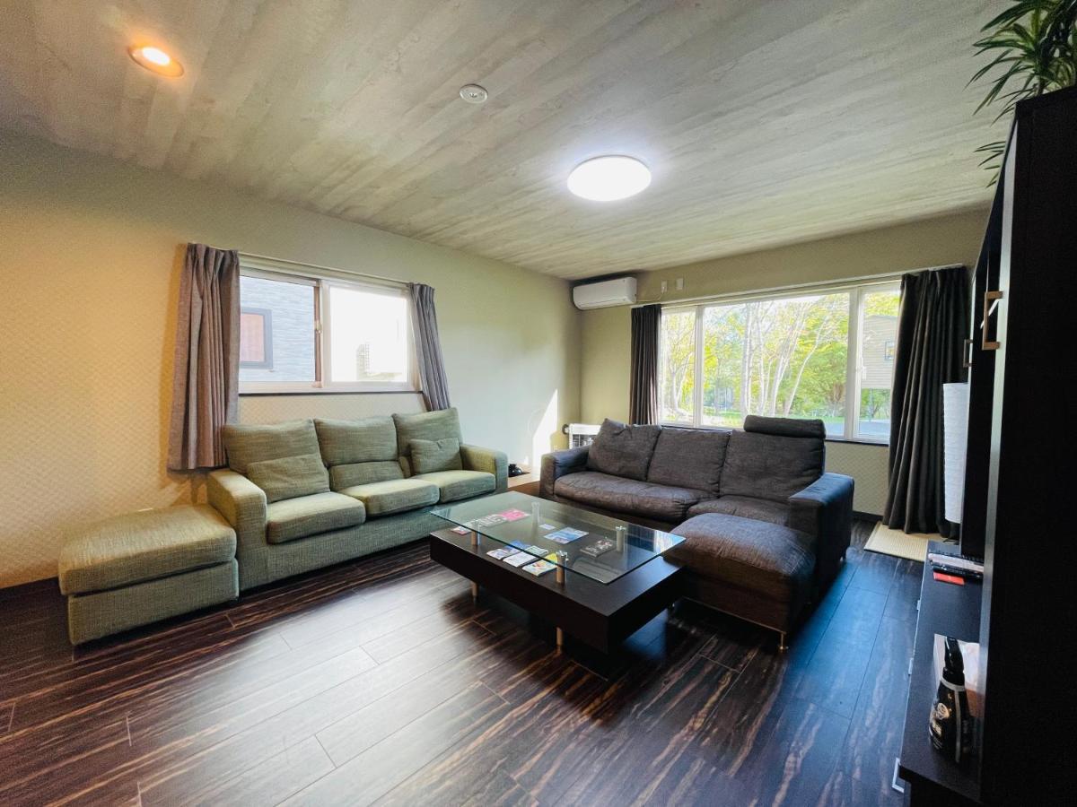 Niseko Hotel Kiraku Kou Екстериор снимка